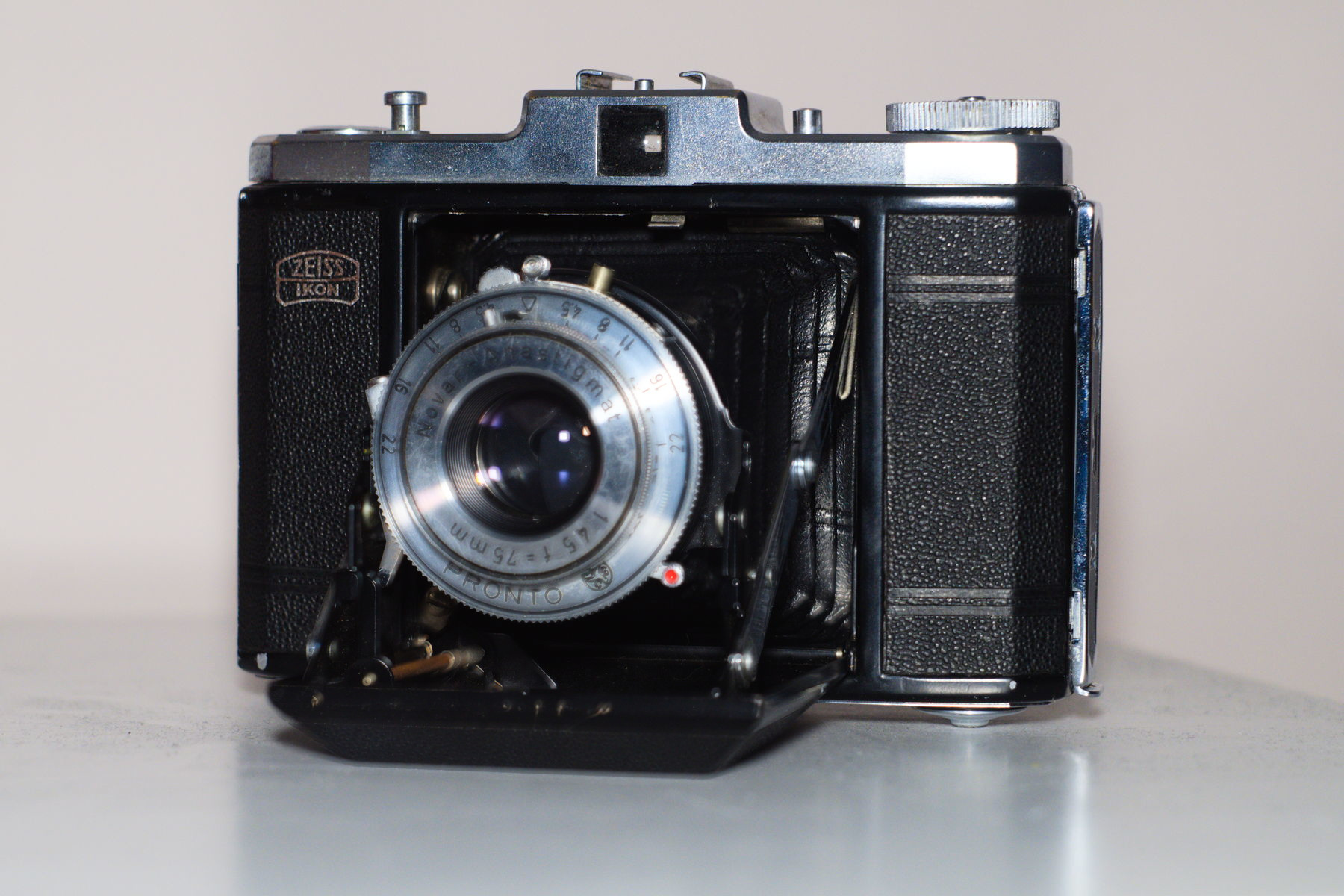 FujiFilm X-T20 + Helios 44-2 f/2.0, ISO 800, f/?, 1/15 s