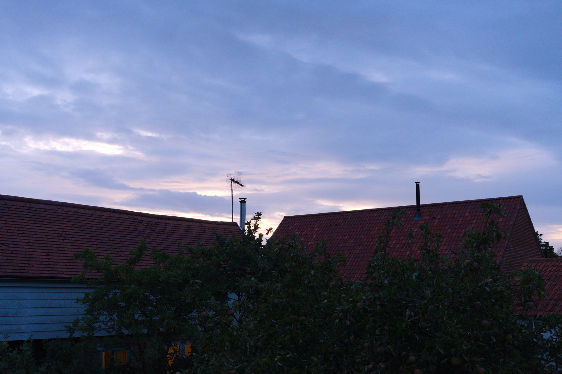 FujiFilm X-T20 + FujiFilm XF 27mm f/2.8, ISO 2000, f/4, 1/60 s