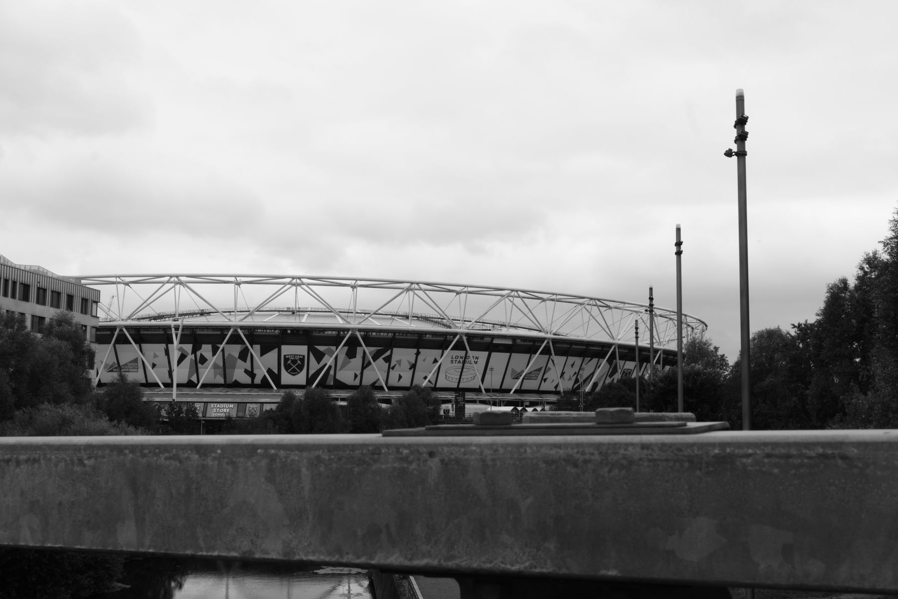 FujiFilm X-T20 + FujiFilm XF 27mm f/2.8, ISO 400, f/16, 1/125 s