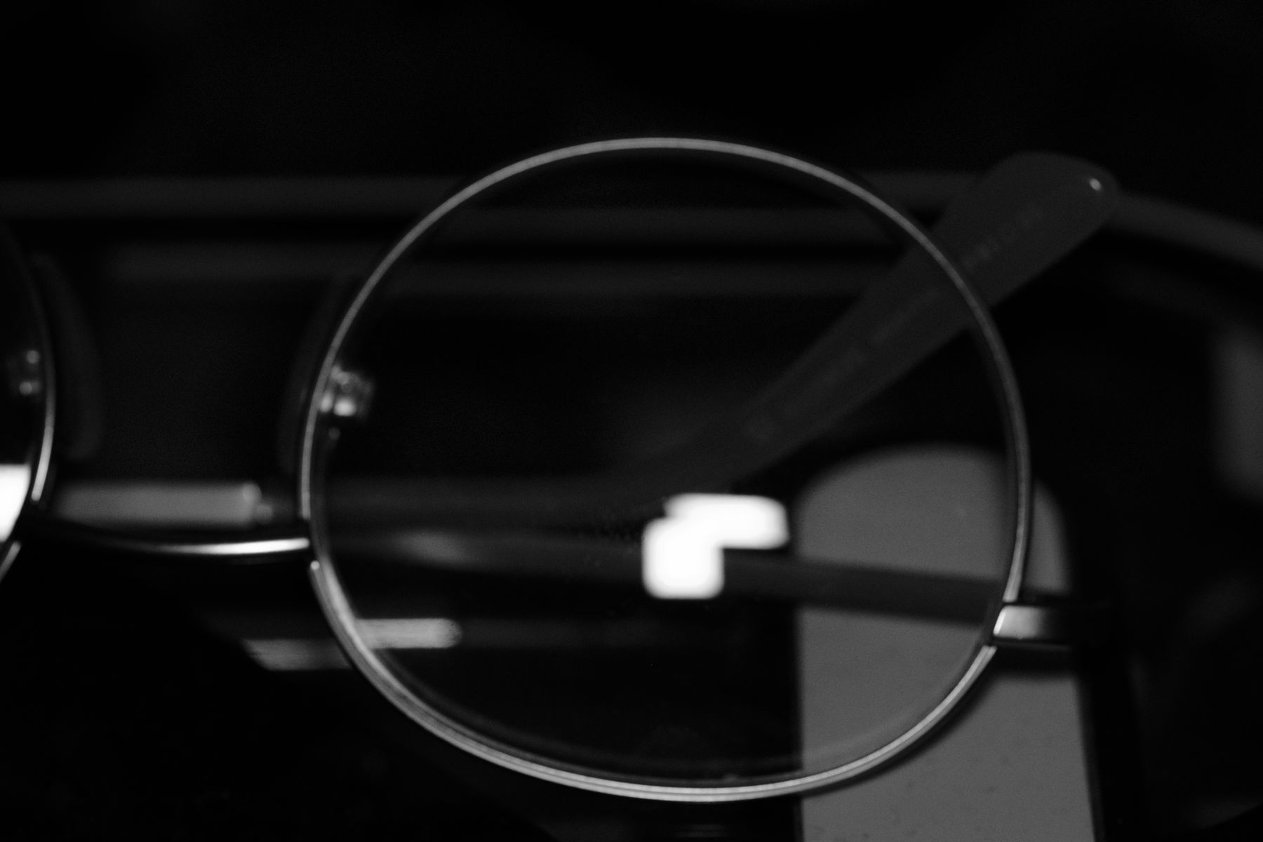 FujiFilm X-T20 + Tamron 90mm f/2.5 SP, ISO 1600, f/?, 1/125 s