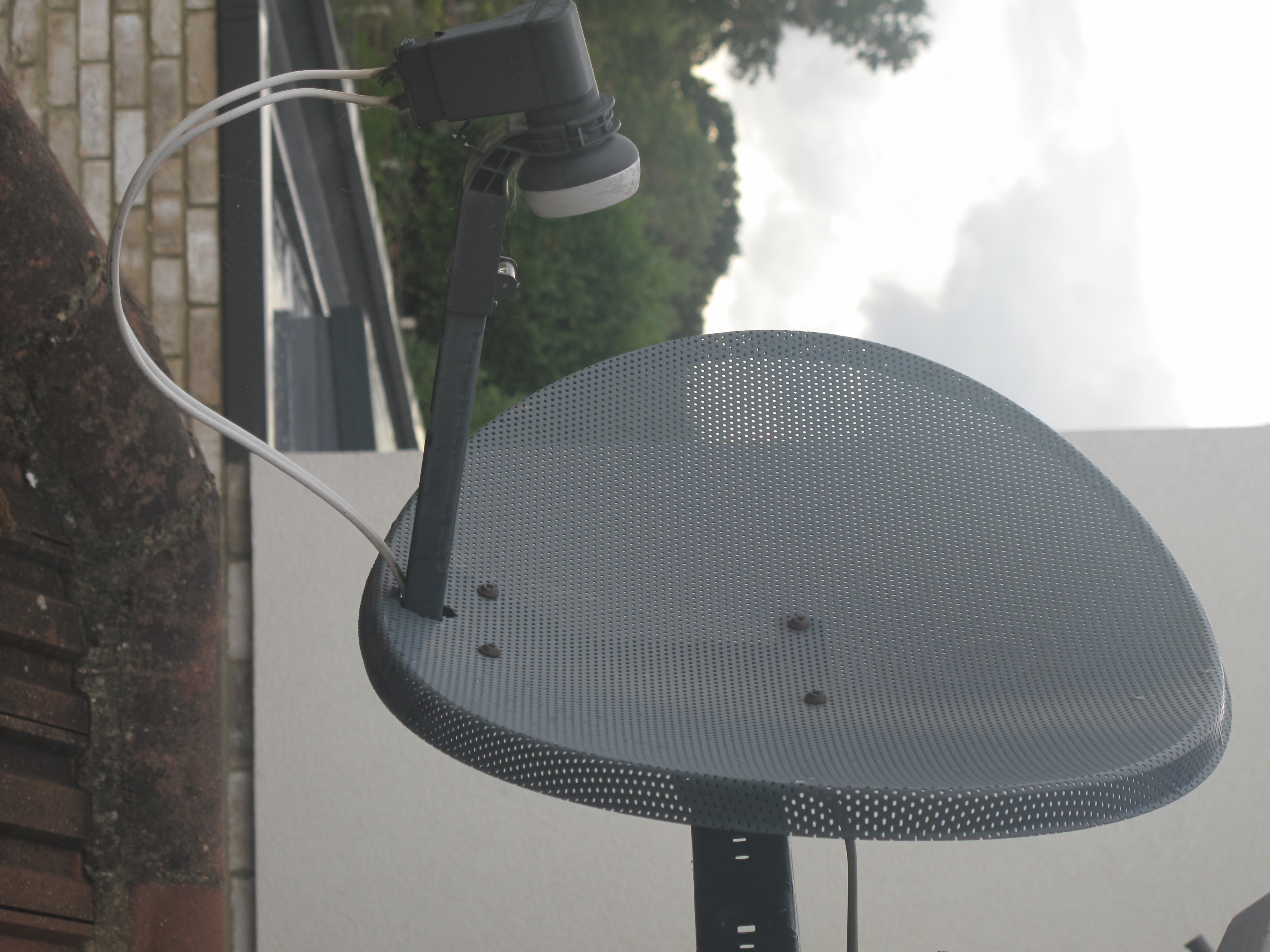 Canon Powershot G10, ISO 80, f/4, 1/100 s