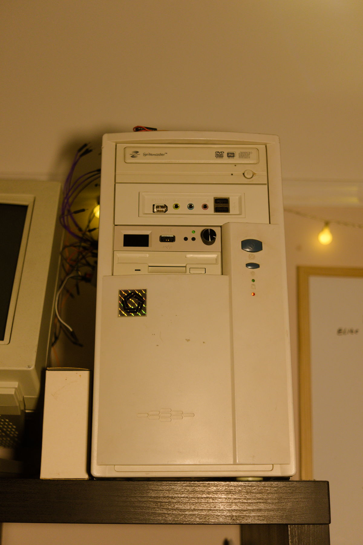 FujiFilm X-T20 + FujiFilm XF 27mm f/2.8