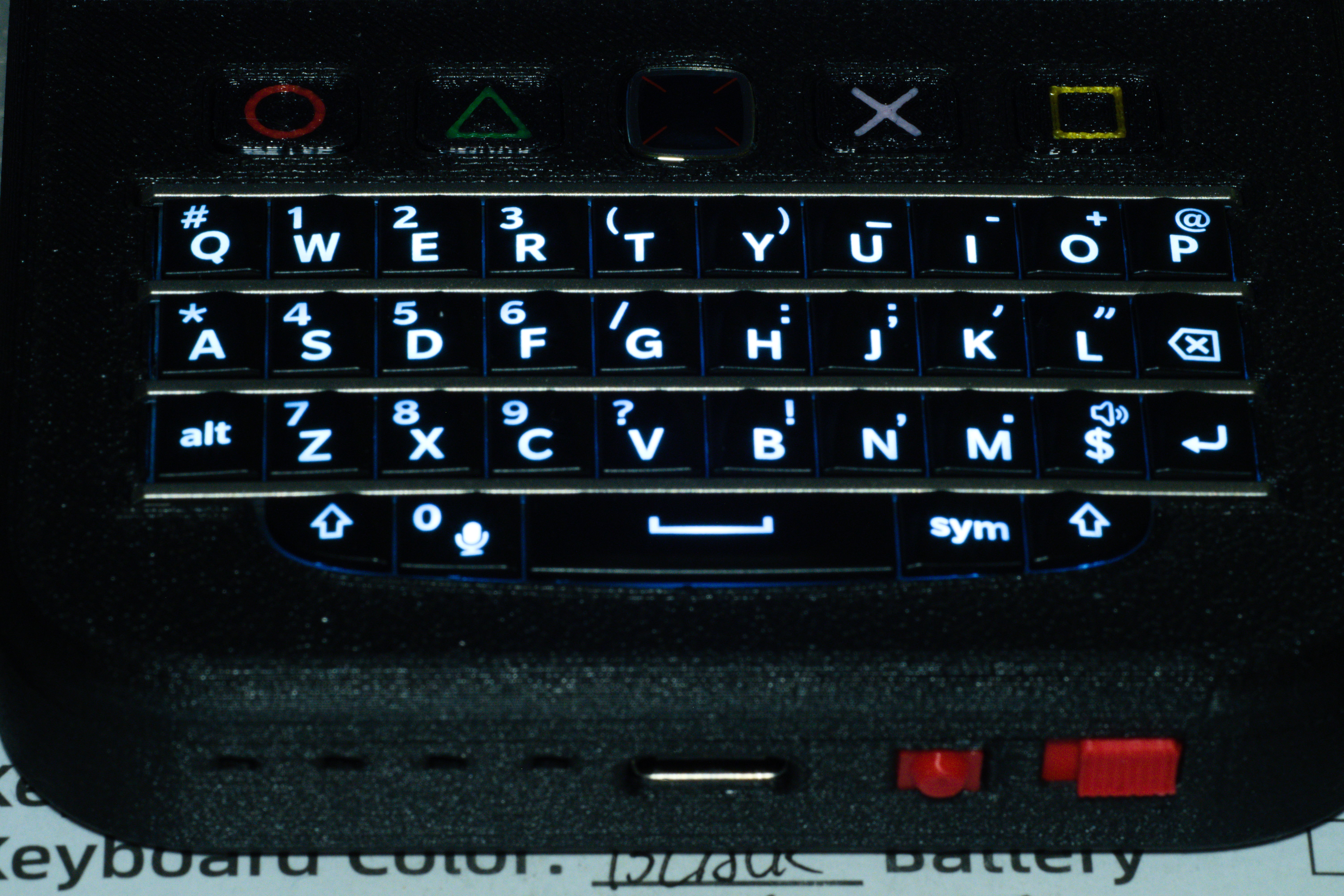 FujiFilm X-T20 + Tamron 90mm f/2.5 SP