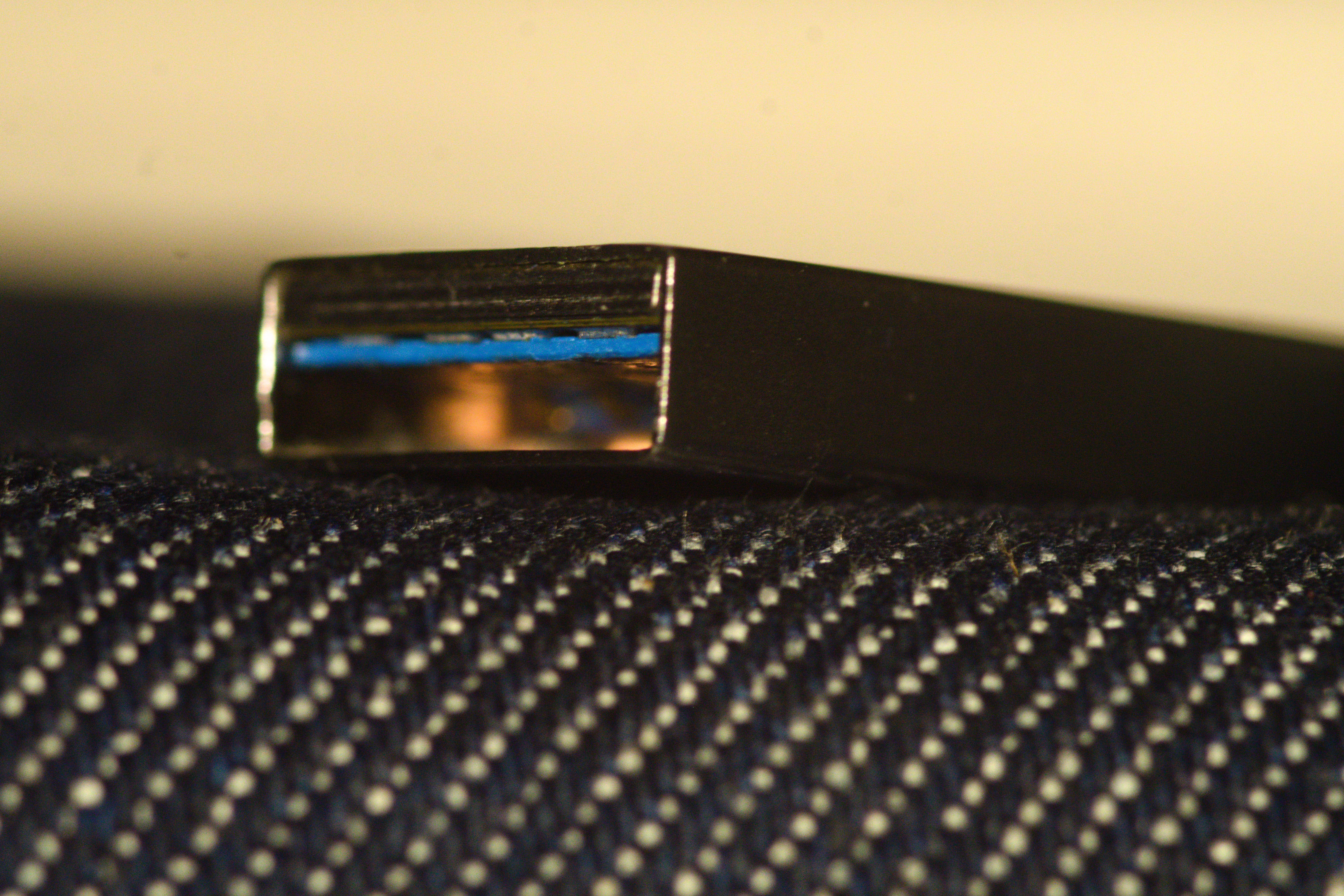 FujiFilm X-T20 + Tamron 90mm f/2.5 SP