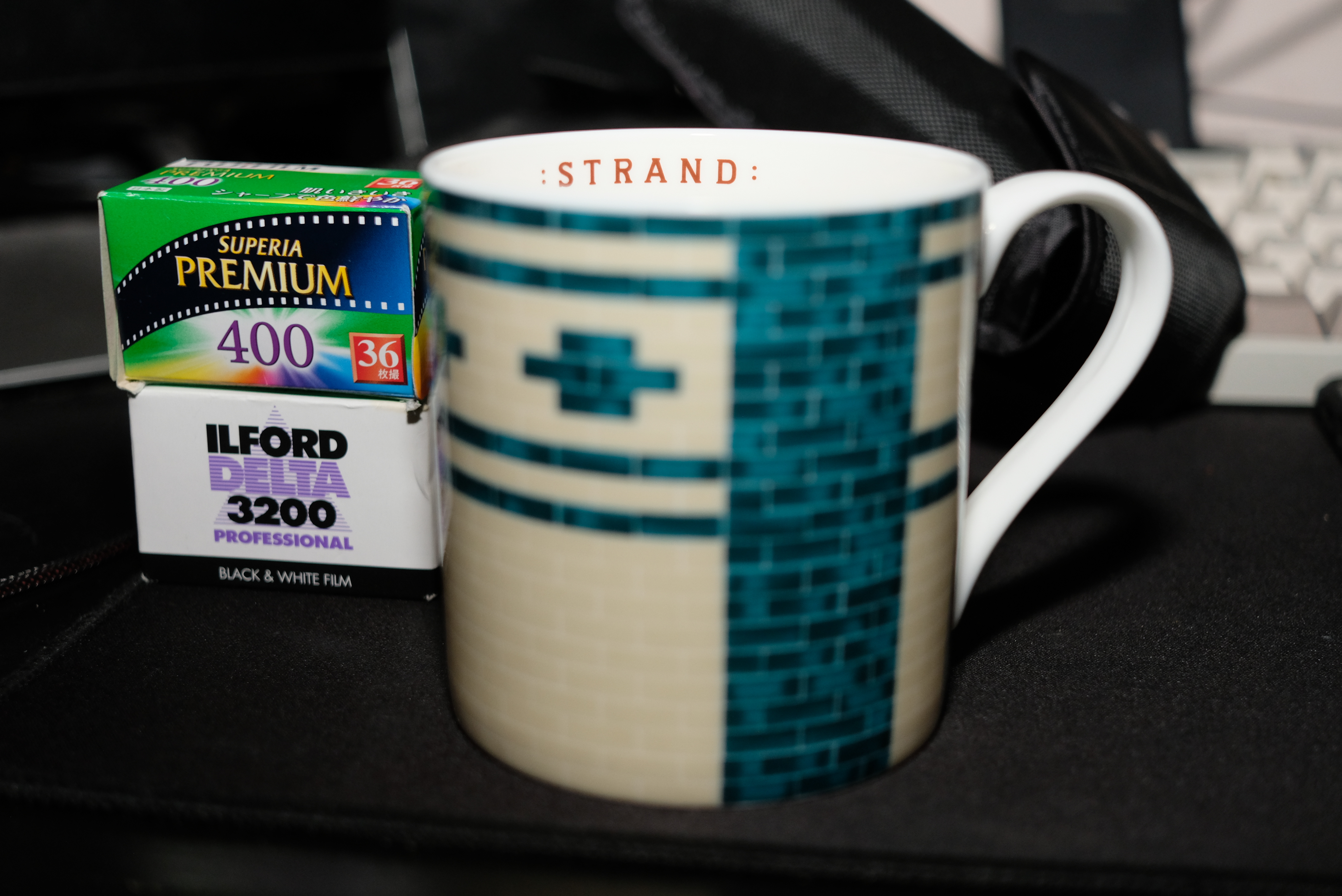 FujiFilm X-T20 + FujiFilm XF 27mm f/2.8